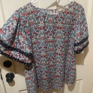 Loft - flutter sleeve blouse - XL